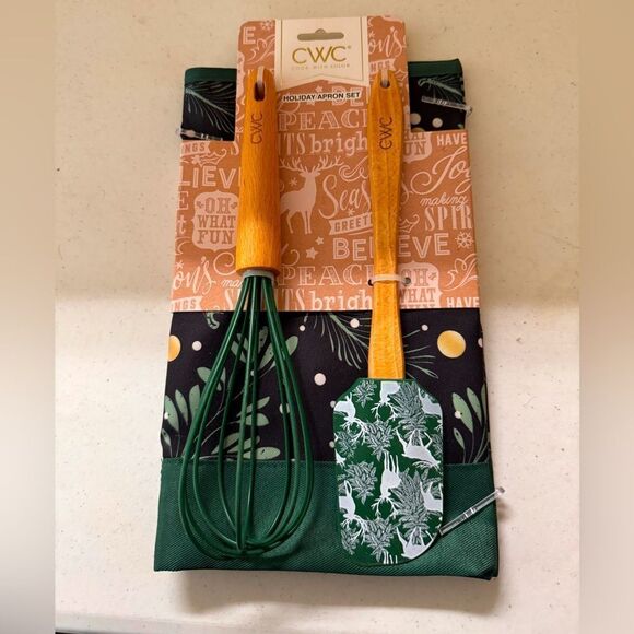 CWC| Holiday set with silicone spatula, whisk, and apron - Picture 1 of 5